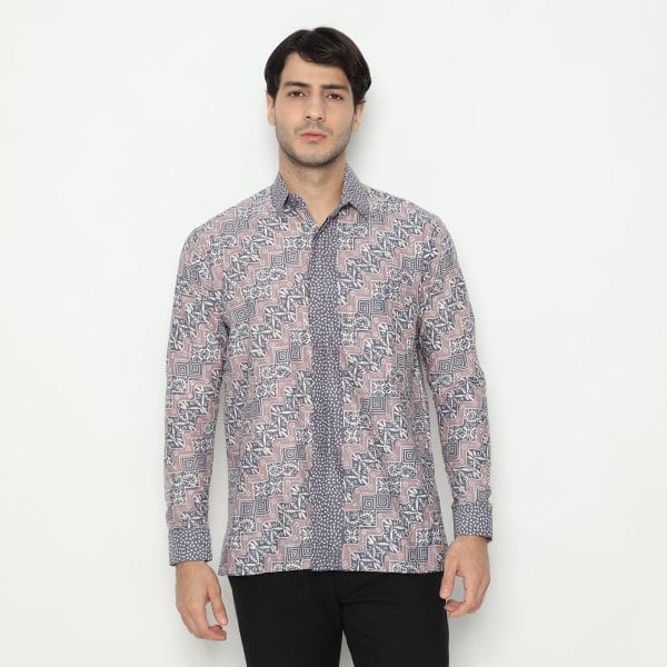 Kresna Kemeja Krem Katun Cap