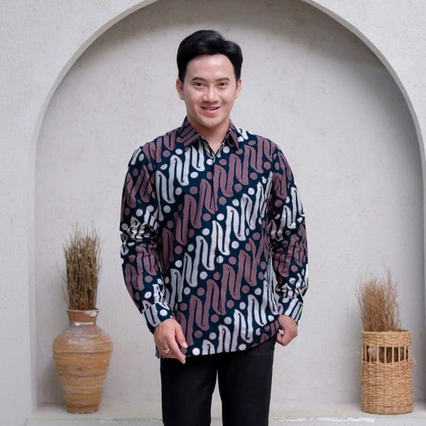 Kemeja Katun Dewantara
